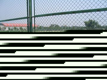 护栏网厂生产定做体育场球场勾花护栏网 低价促销