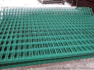 护栏网厂生产定做浸塑电镀镀锌护栏网片